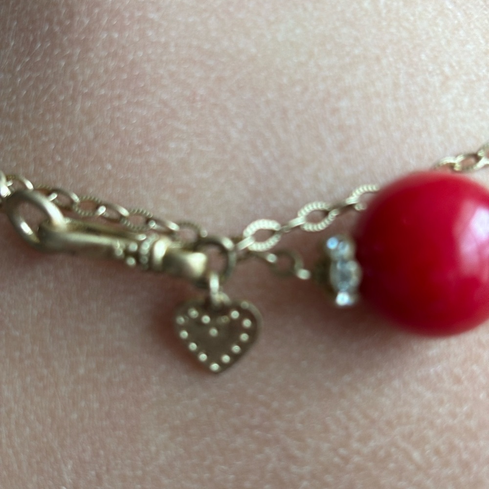 Elegant Red Beaded Necklace - Picture 2 of 10